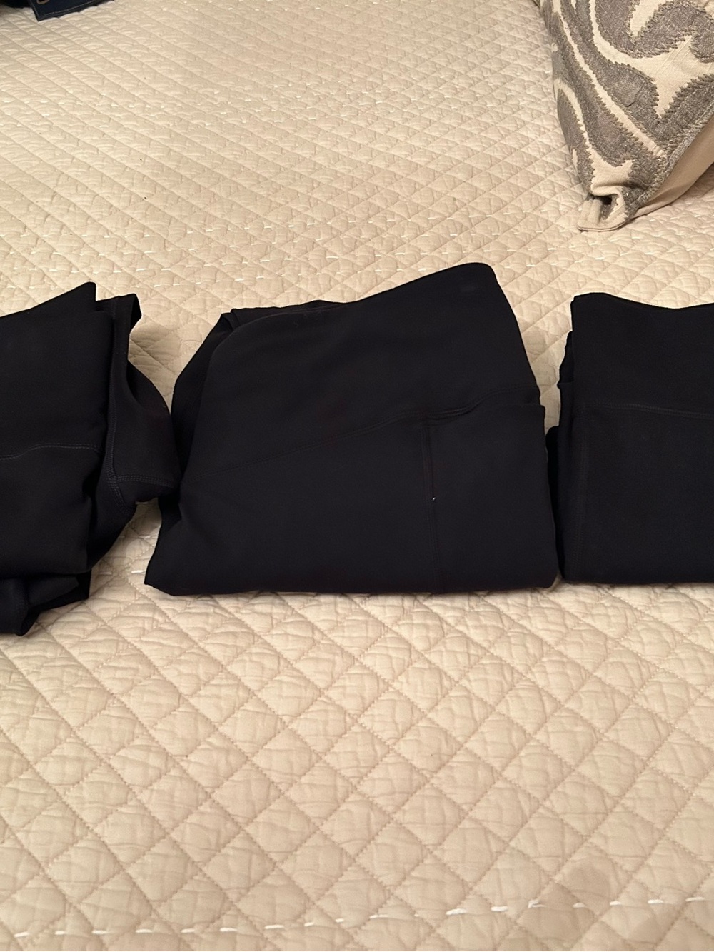 3 pairs of Fabletics  women’s work out pants